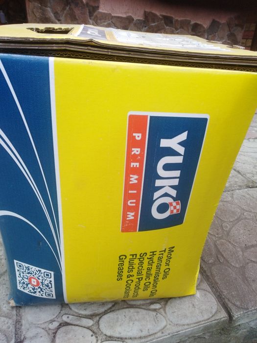 Масла і мастила yuko