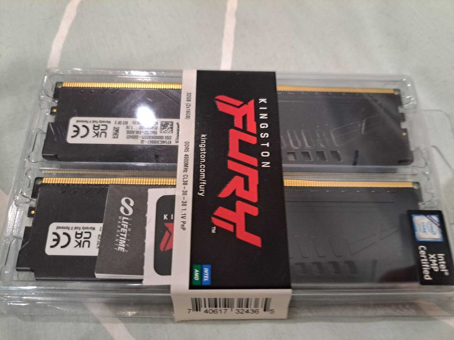 MSI Z690-A + i5 12400F + RTX 3060 Ti + 32GB RAM DDR5 4800MHz +EVGA 750