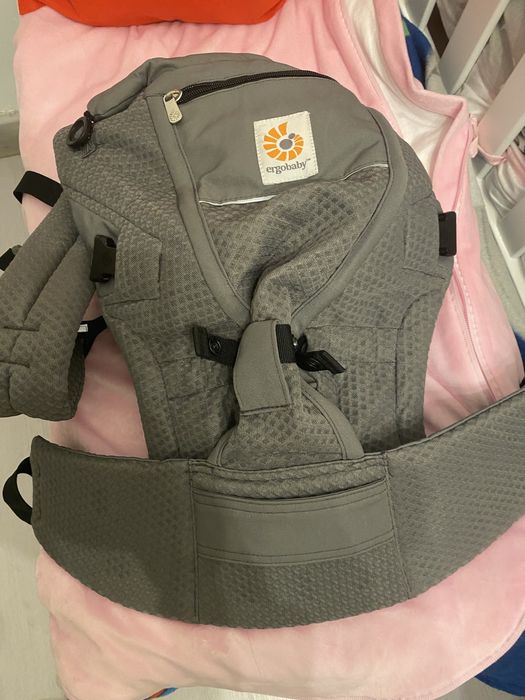 Porta bebe novo cor cinza