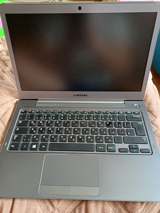 Ноутбук Samsung б/у