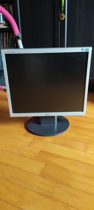 Monitor LG - Bom Estado427553653366476802
