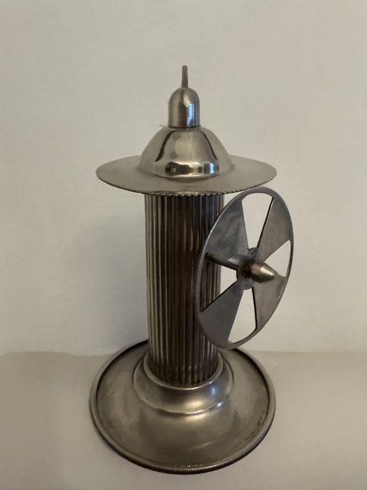 Paliteiro antigo Sec XX em casquinha