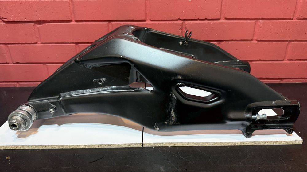 Продам запчастини для Yamaha YZF-R1 Rn65