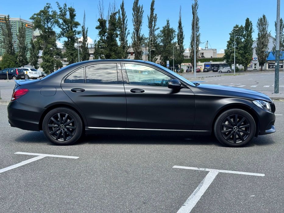 Mercedes-Benz C-Class 2017 VIN 55SWF4KB4HU223314 фото оголошення 4 з 23