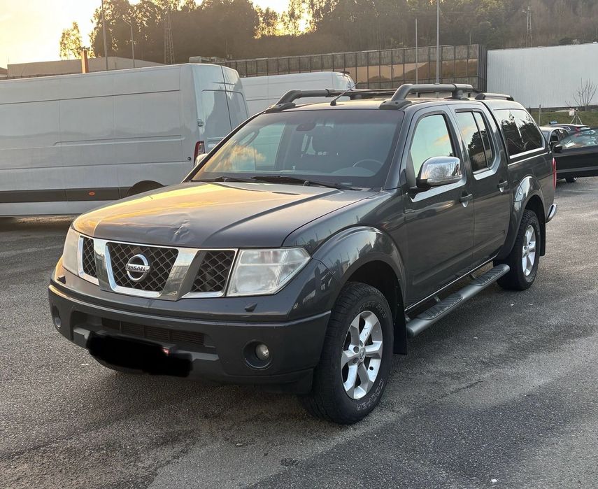 Nissan Navara 2.5 dCi CD LE Premium