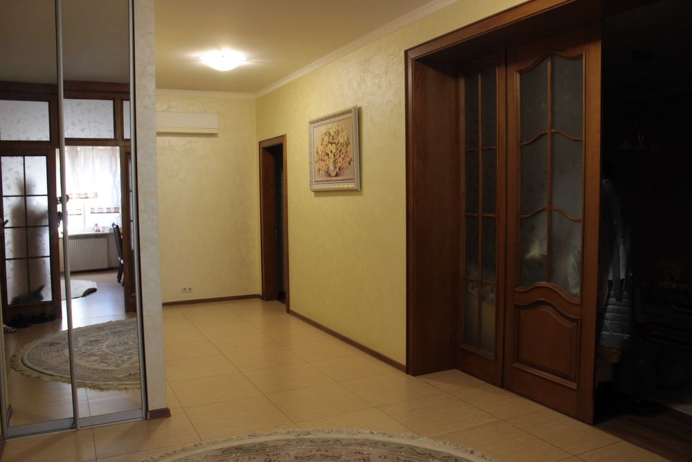 Продам 3х комн кв, центр, Придніпропровський парк