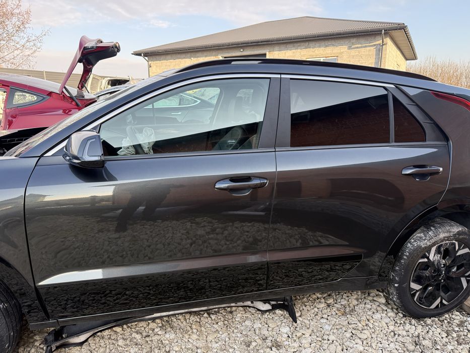 Двері ліві передні і задні для Кіа Ніро2, Kia Niro2 сірі 2023р.