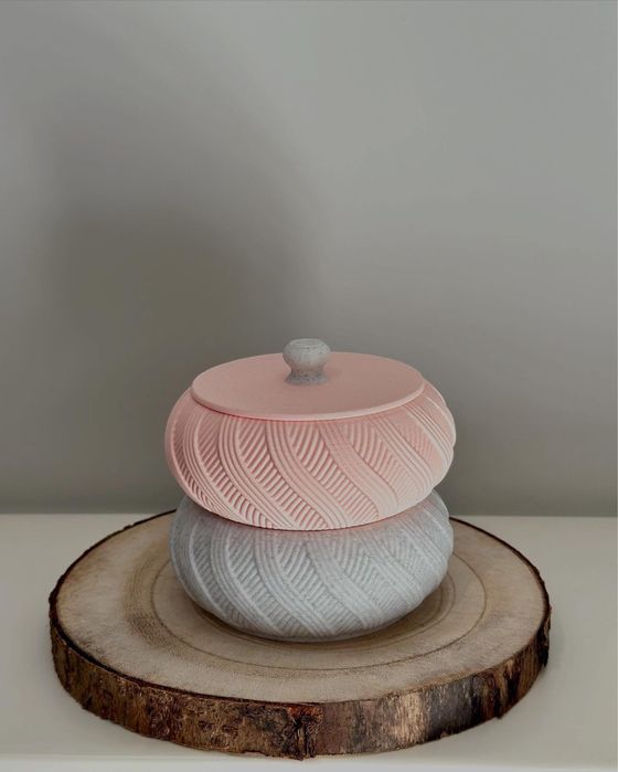 Porta-joias com andar