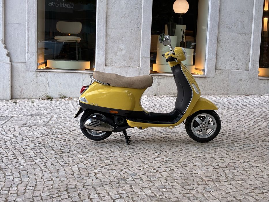 Vespa Lx 50 2 tempos com 11.000 km