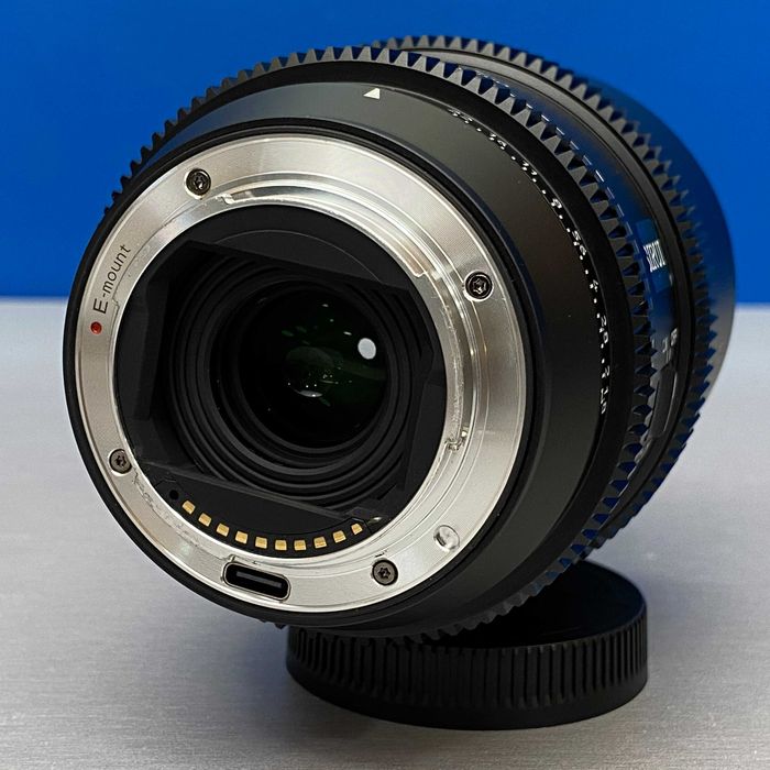SIRUI 40mm T1.8 1.33x S35 AF Anamorphic | Sony E-Mount