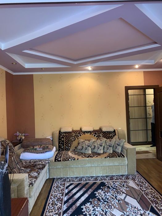 Продам 3к Шкільна 22а Петропавлівська Борщагівкa та  гараж