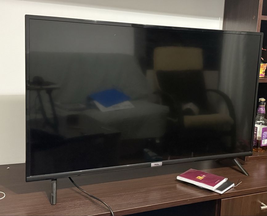 Telewizor TCL 40ES560