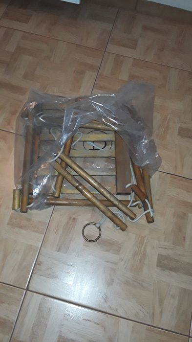 Taboret składany dla kolejkowicza i wędkarza