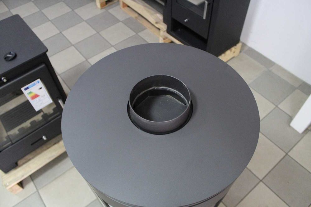 Owalny kominek wolnostojący Orion Vision 7kW Eco