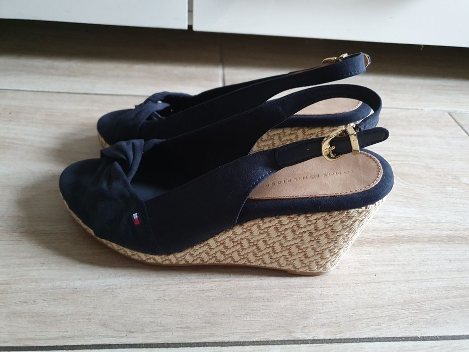 Buty na koturnie Tommy Hilfiger roz.39