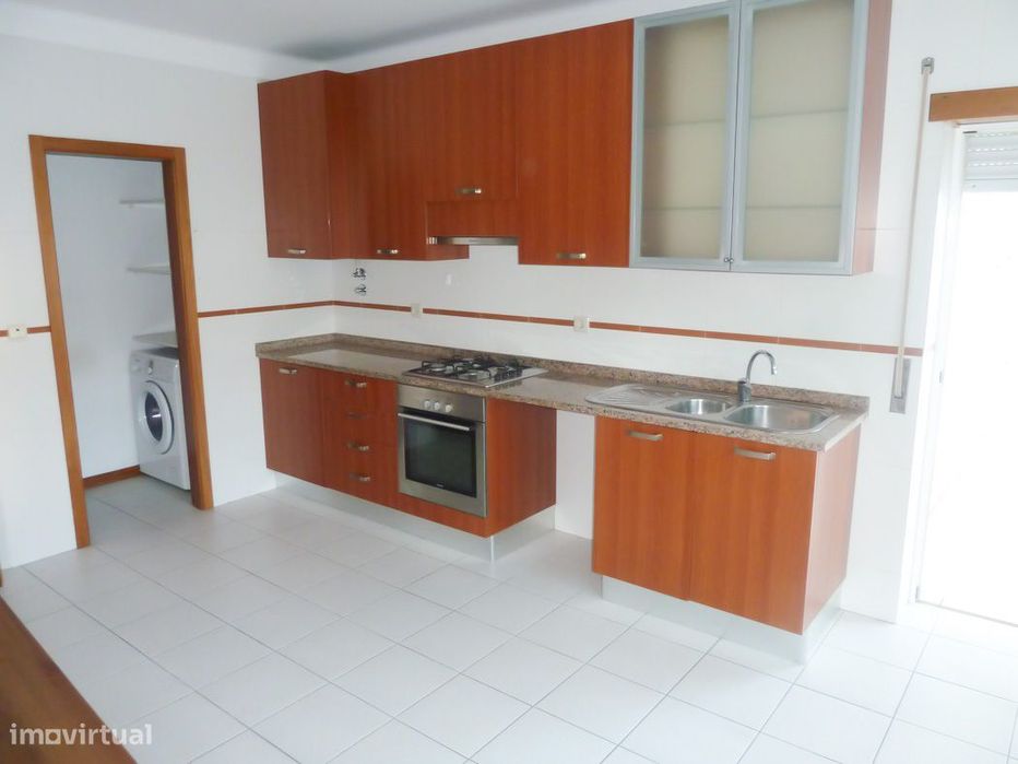 Apartamento T2 em Coimbra (Solum)
