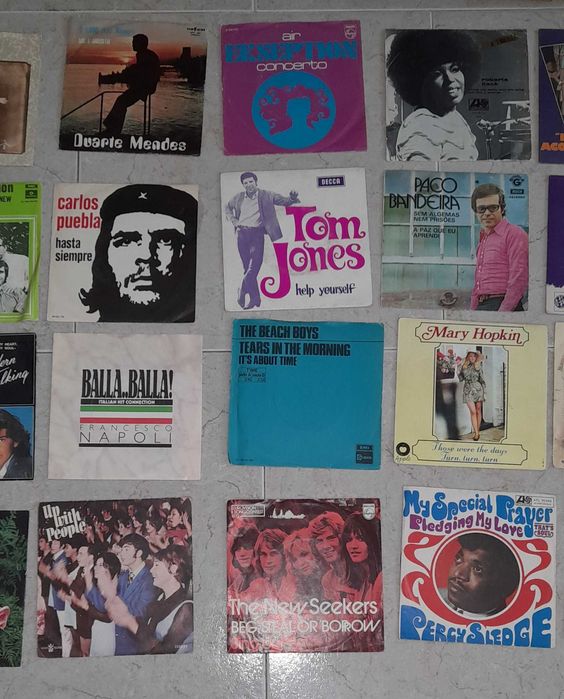 Discos de Vinil - Singles - 4 eur cada