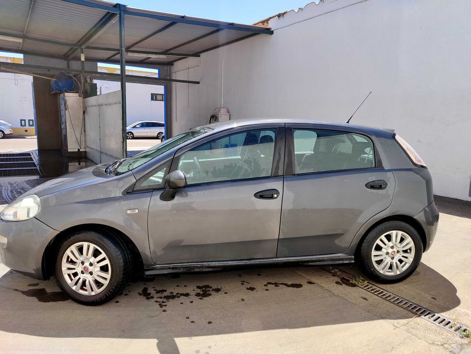 Carro Fiat Punto