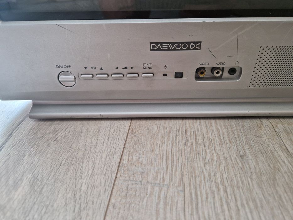 Продам телевізор