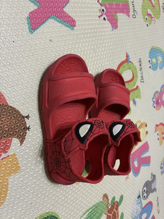 Сандалі, босоніжки  Next Людина павук, розмір 26,5