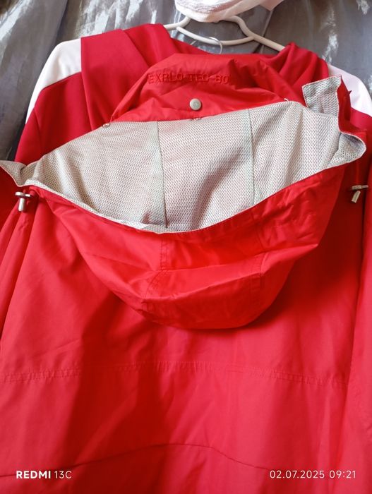 Куртка спортивна унісекс розмір М-L