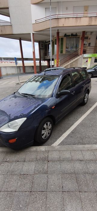 Ford Focus 1999 gasolina 229km