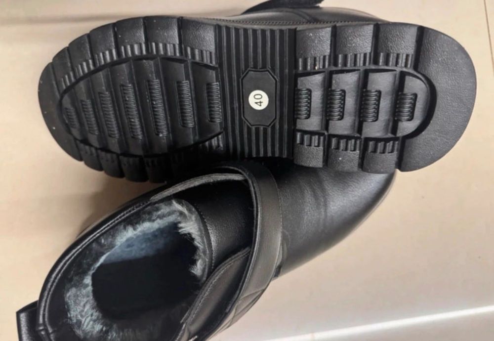 Botas novas ñ40 .