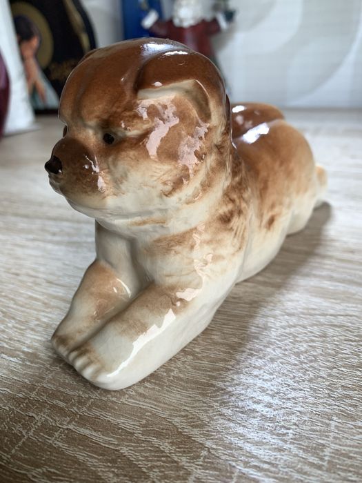 Figurka psa porcelanowa Łomonosow