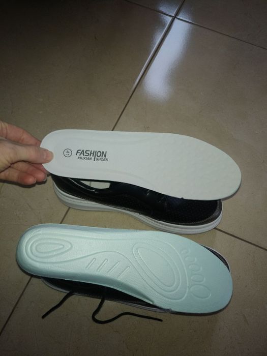 Нові стильні жіночі сліпони 25.5 см