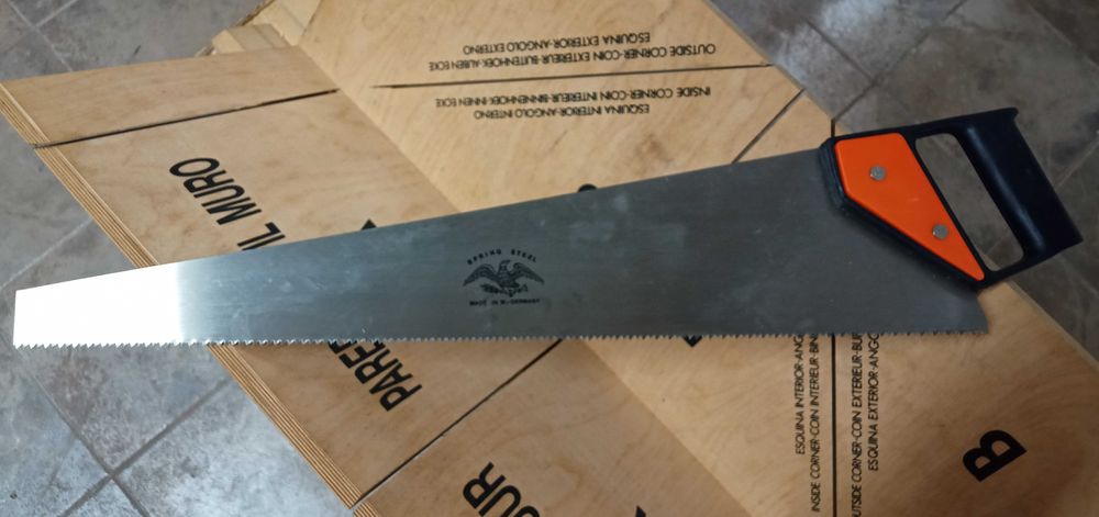 Serra para corte sancas e rodapés