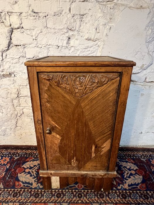 Rzezbiona szafeczka nocna art deco vintage retro prl
