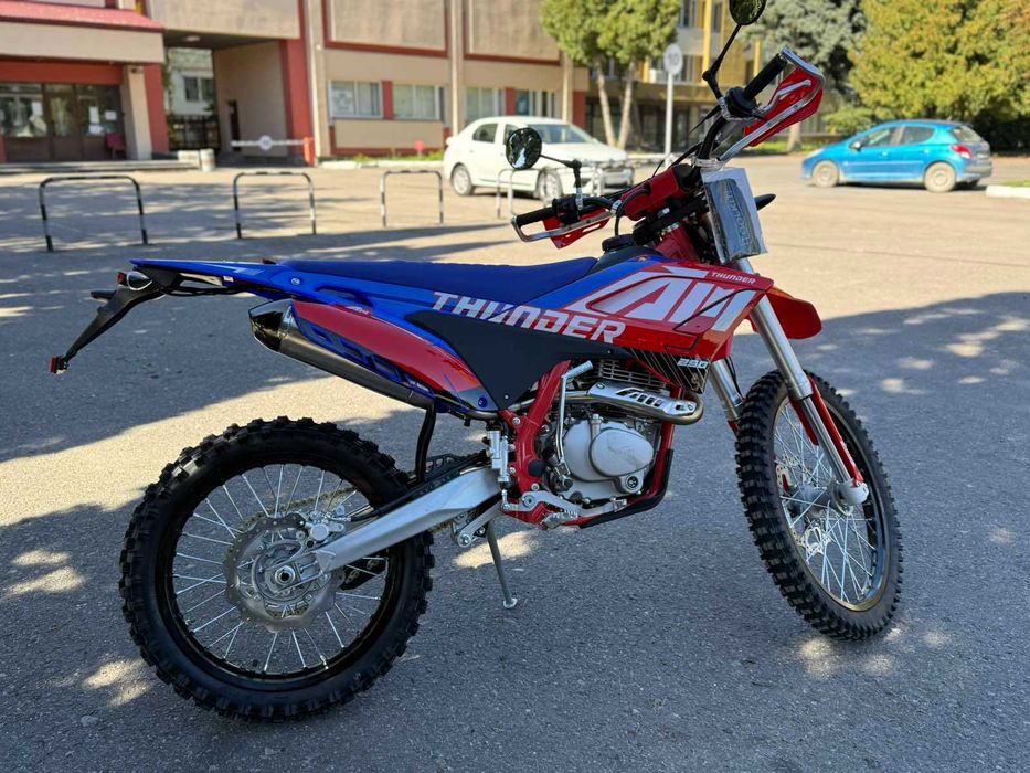 Мотоцикл Apollo THUNDER 250