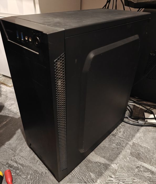 Komputer Windows 10/11 Intel i3 10gen.RAM  16GB DDR4 SSD GTX970