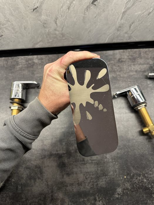 Змішувач для ванної