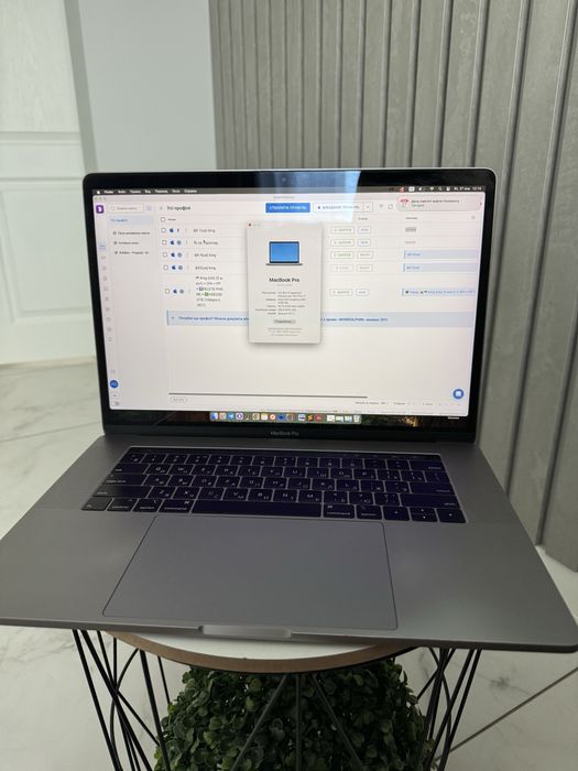 Макбук про, Macbook pro 15 2019. 512gb i7 16gb