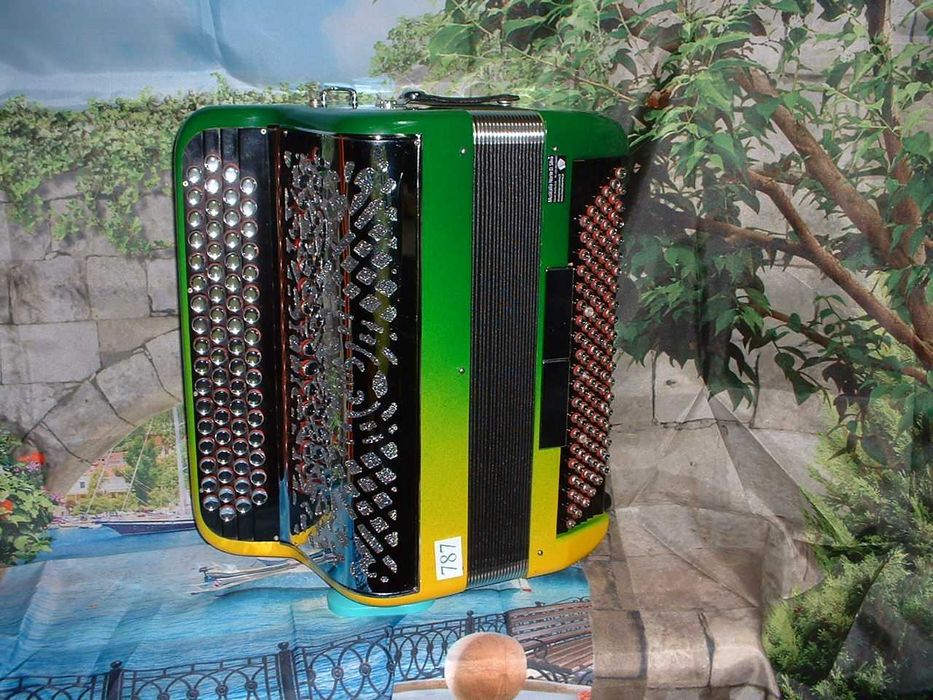 Avenda Acordeao G , N. 787