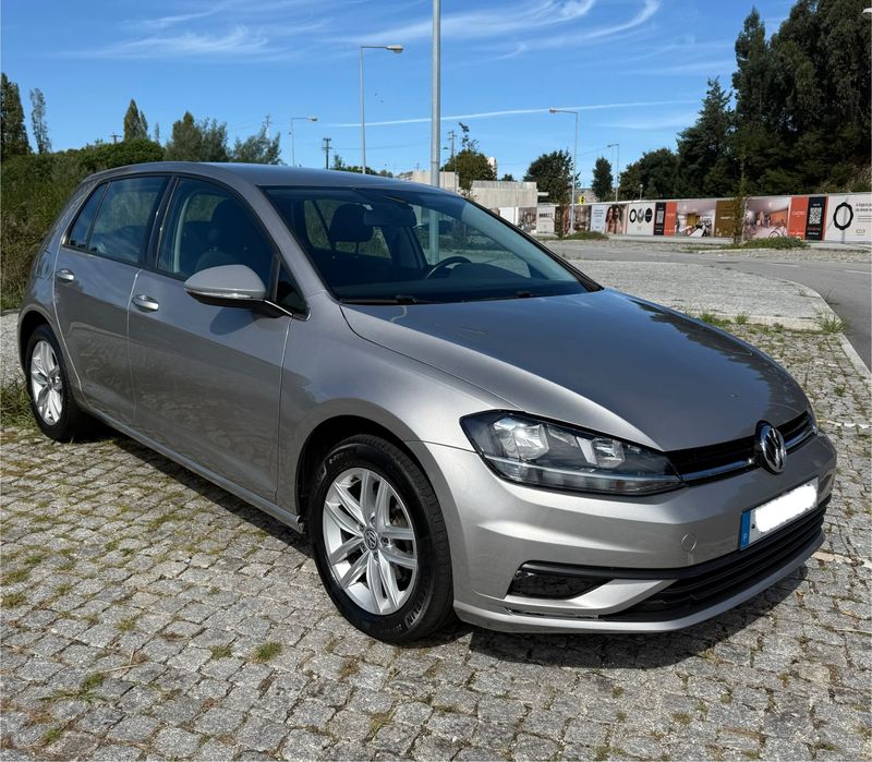 Volkswagen Golf  1.0 TSi Nacional