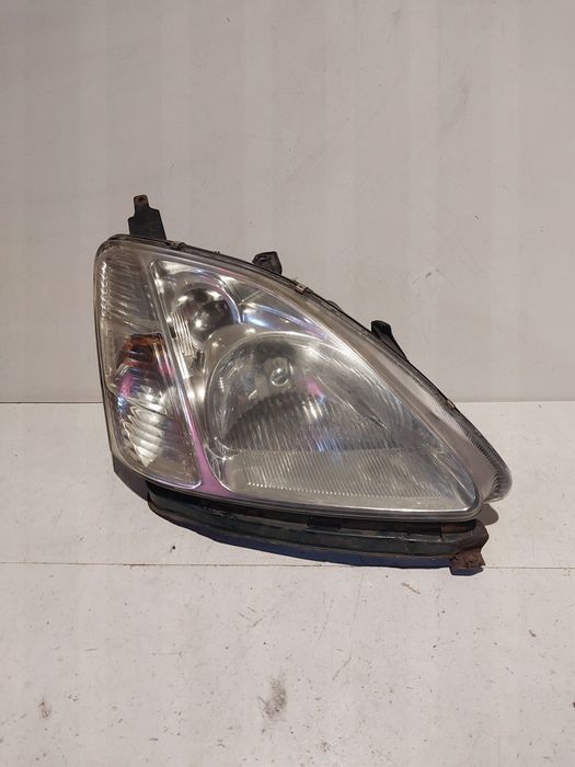 Honda civic VII 7 HB hatchback prawa lampa przednia reflektor prawy