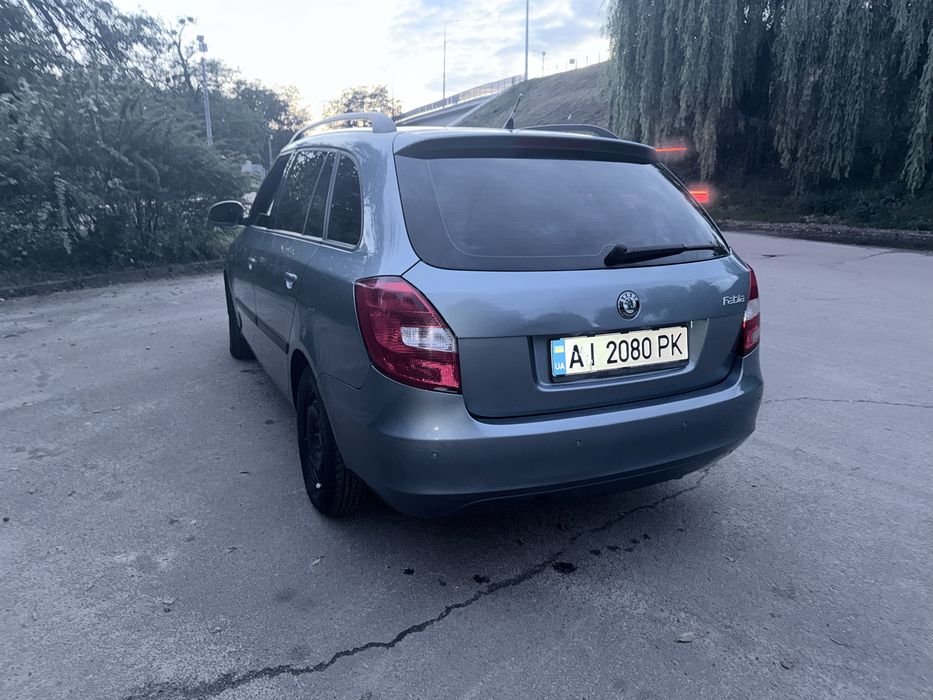 Skoda Fabia 2010 VIN TMBGF25JXA3163720 фото оголошення 2 з 7