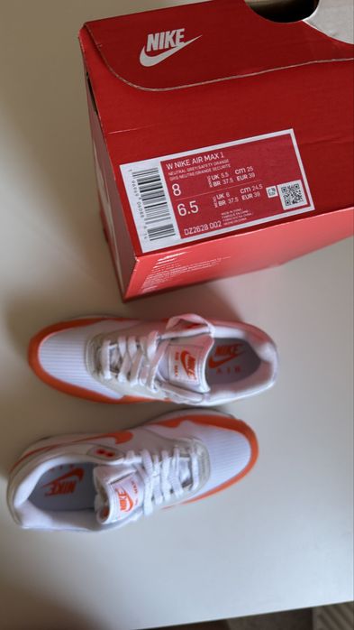 Nike Air Max 1 „Safety Orange” rozmiar 39 wkładka 25 cm.