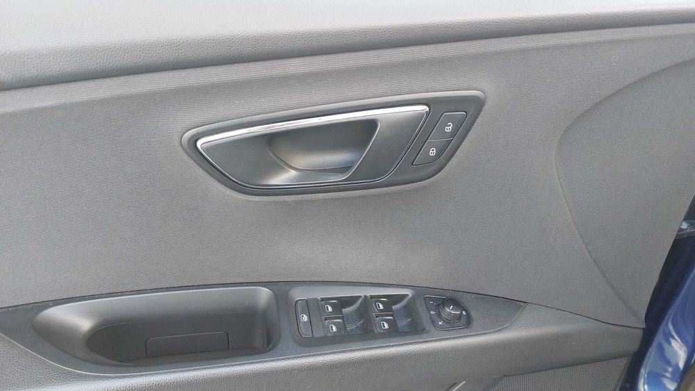 Seat Leon 1.6 Tdi (105 cv) - excelente estado