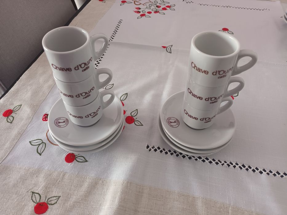 Chávenas de café ( Chave d'Ouro )