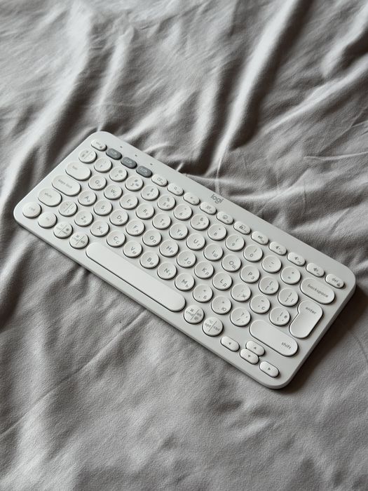 Клавіатура бездротова Logitech K380s Pebble Keys 2 White Bluetooth (920-011852)