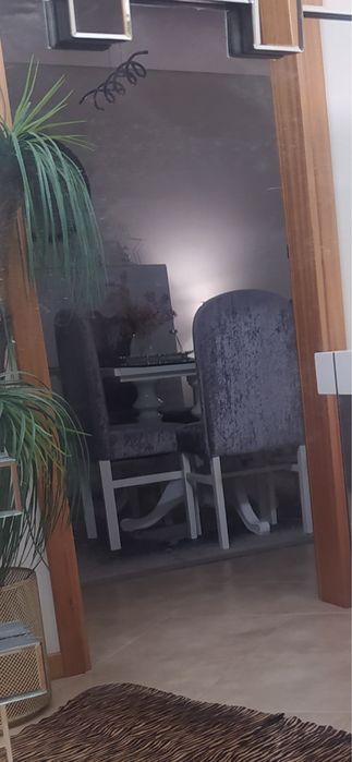 PARA DESOCUPAR, URGENTE!Conjunto 6 Cadeiras sala jantar