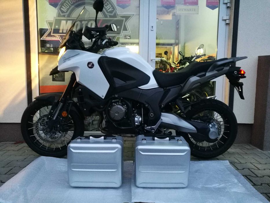 Honda VFR 1200 X Crosstourer OKAZJA ! FABRYCZNIE NOWA !!! Głogów • OLX.pl