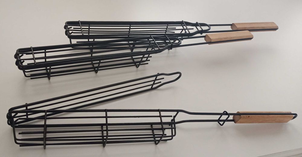 Cesta para grelhar a carvão espetadas diversas