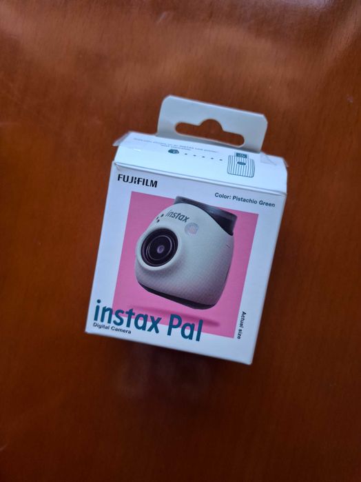 Camara fujifilm instax pal digital pistachio