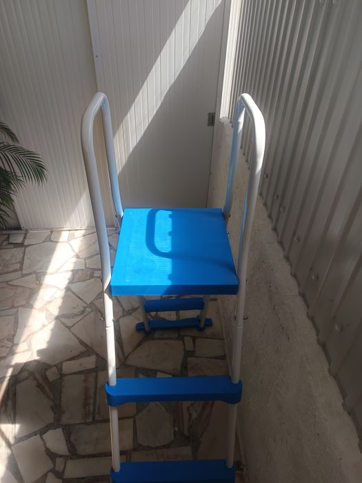 Escada para piscina