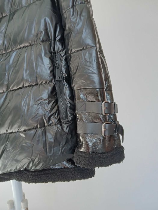 Guess kurtka damska zimowa M / 38