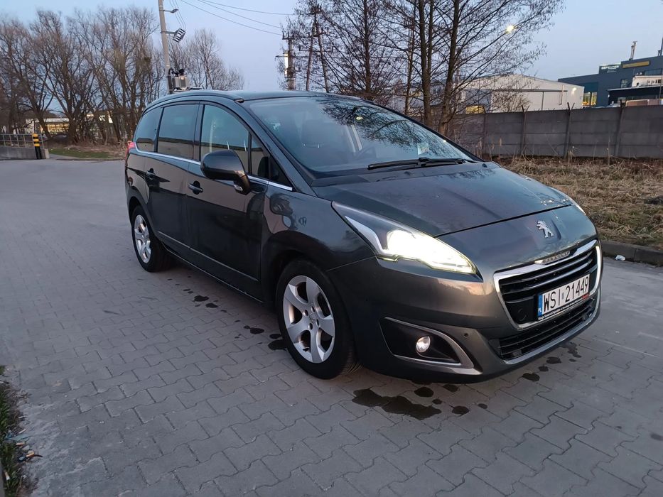 Peugeot 5008 Peugeot 5008 1,6 automat, Led xenon, panorama